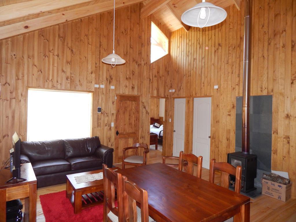 Cabanas Nutrias Patagonicas Puelo River Eksteriør billede