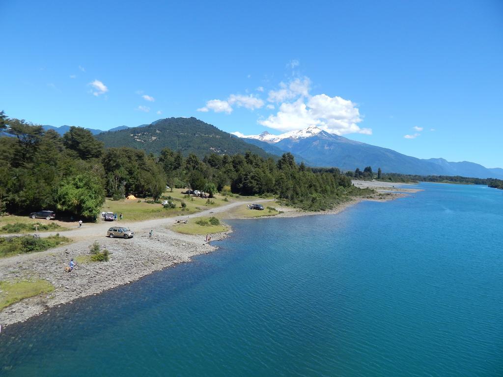 Cabanas Nutrias Patagonicas Puelo River Eksteriør billede
