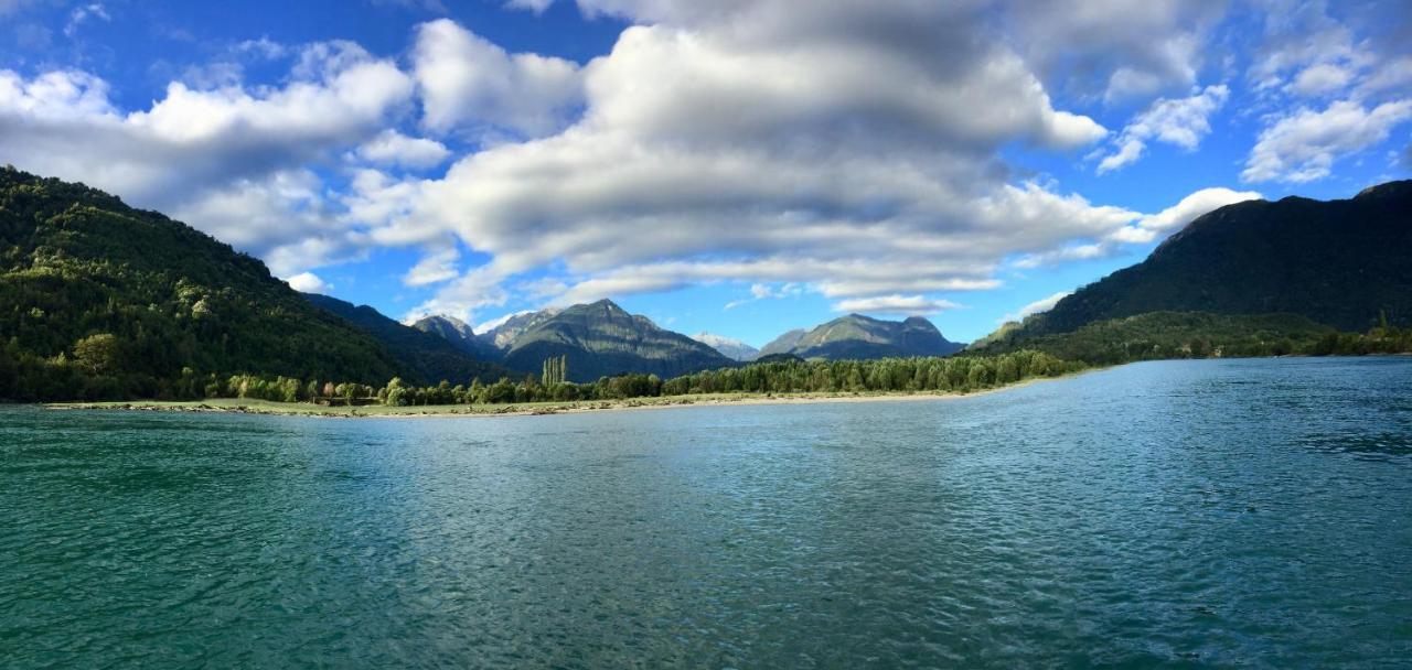 Cabanas Nutrias Patagonicas Puelo River Eksteriør billede