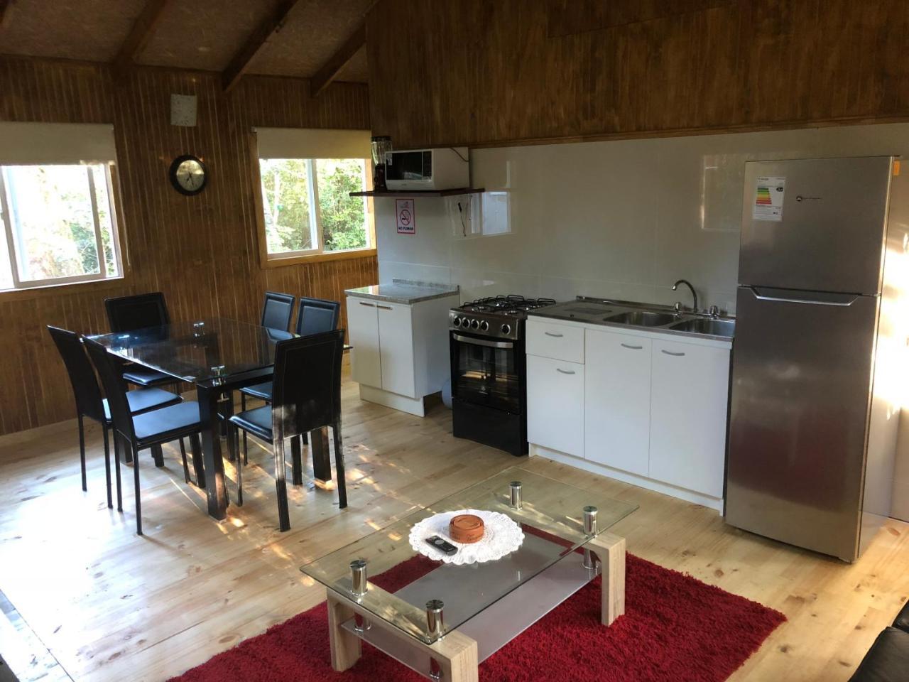 Cabanas Nutrias Patagonicas Puelo River Eksteriør billede